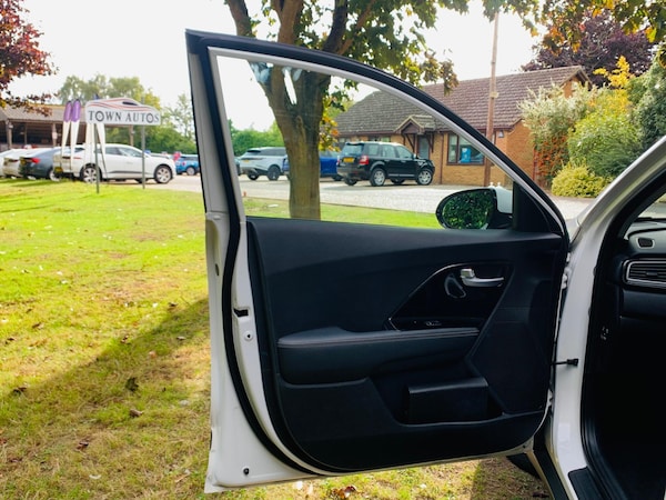 Used Kia Niro 2019 for sale - 76138562: Photo 40