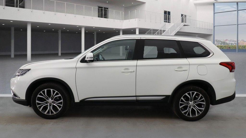 Used Mitsubishi Outlander for sale - 78135789: Photo 5