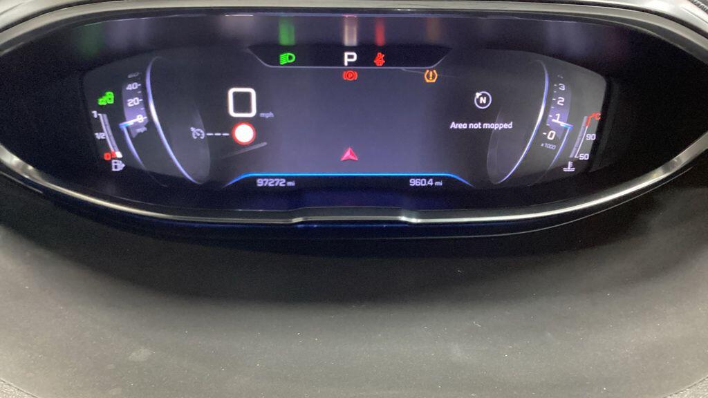 Used Peugeot 3008 2018 for sale - 77376759: Photo 10