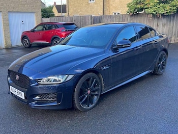 Used Jaguar XE 2019 for sale - 78946513: Photo