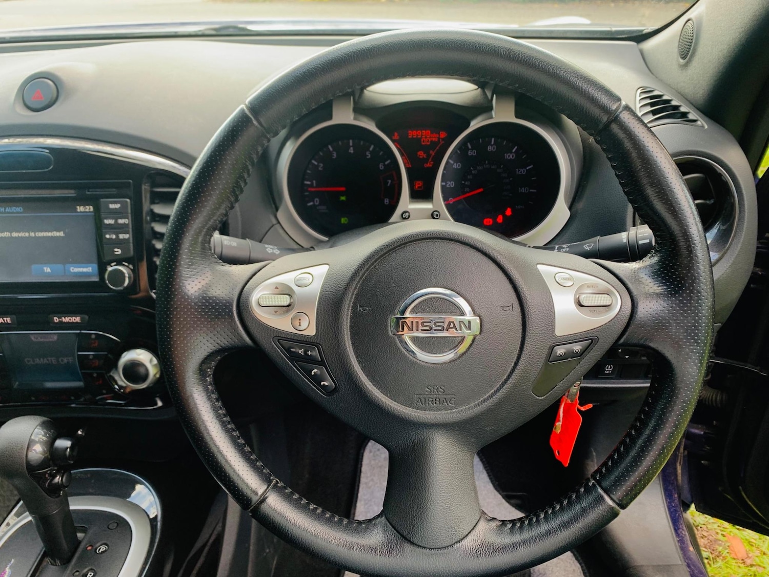 Used Nissan Juke 2014 for sale - 76850551: Photo 12