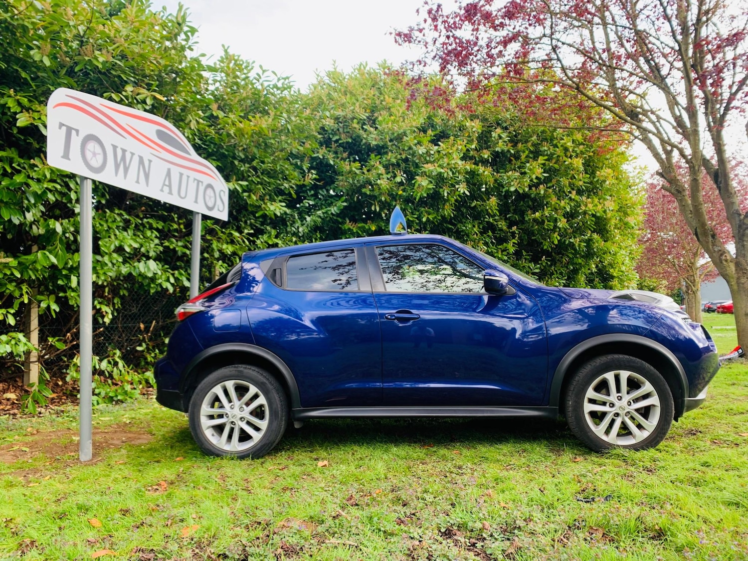 Used Nissan Juke 2014 for sale - 76850551: Photo 4