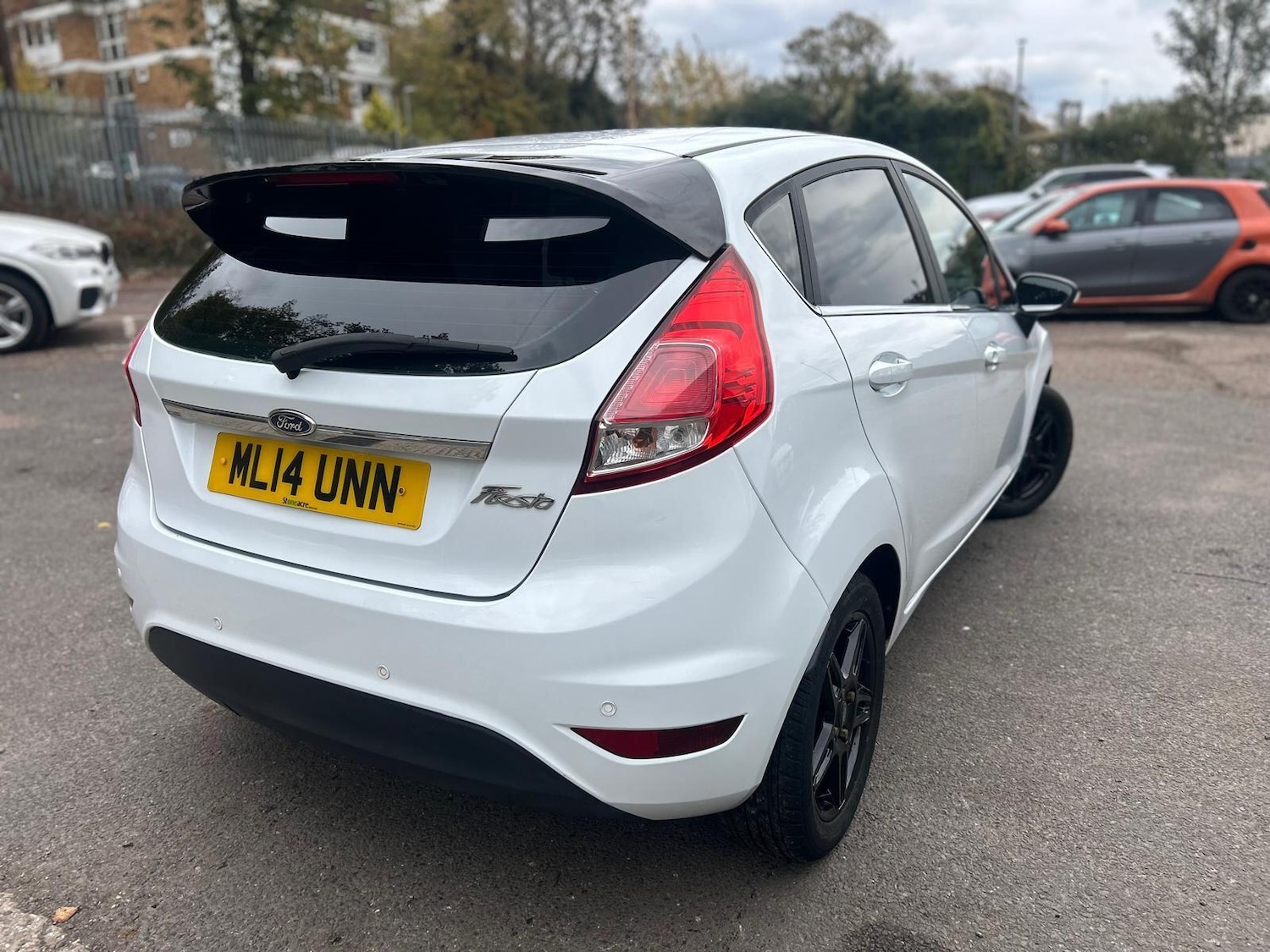 Used Ford Fiesta for sale - 76989105: Photo 2