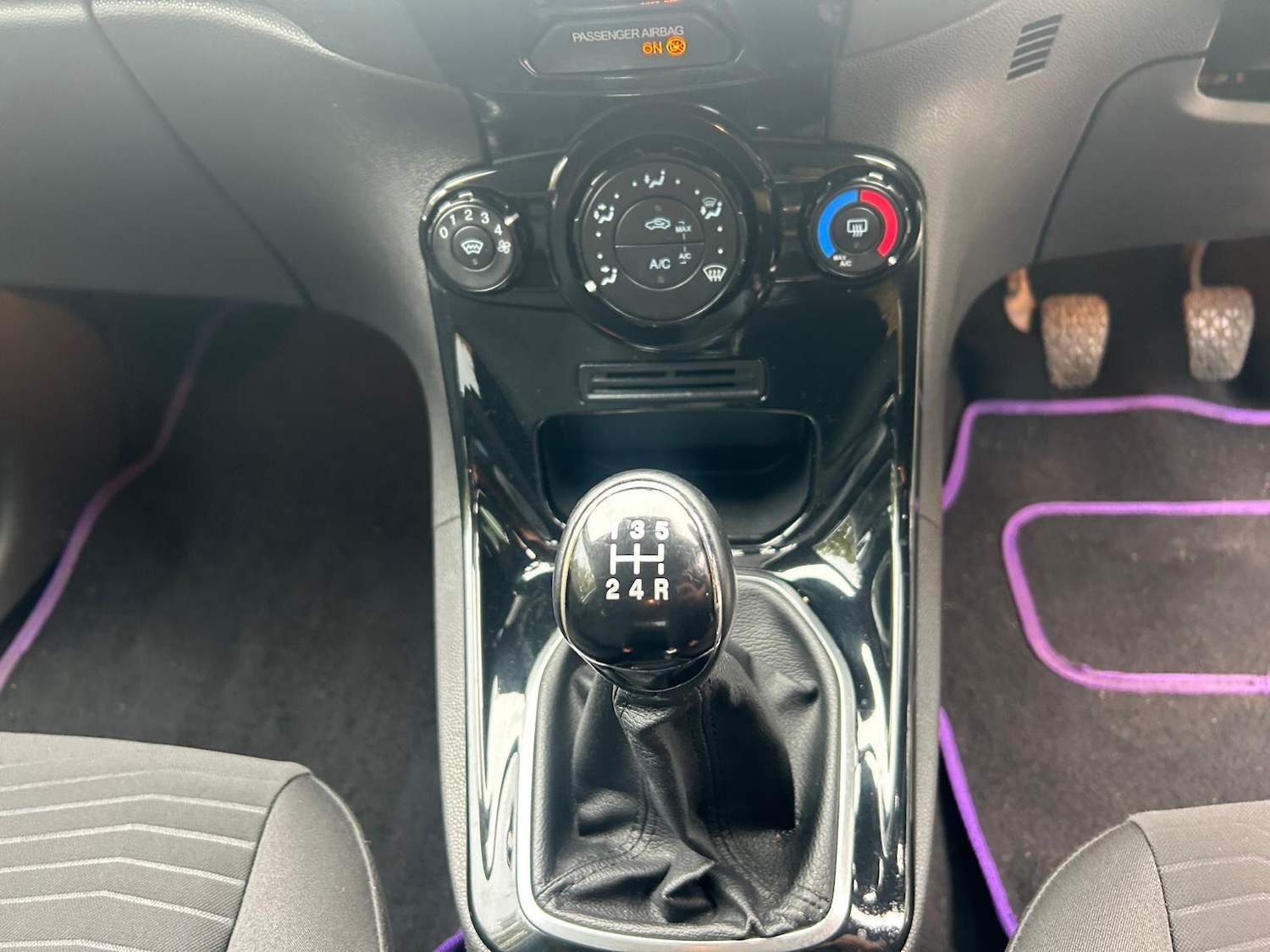 Used Ford Fiesta for sale - 76989105: Photo 24