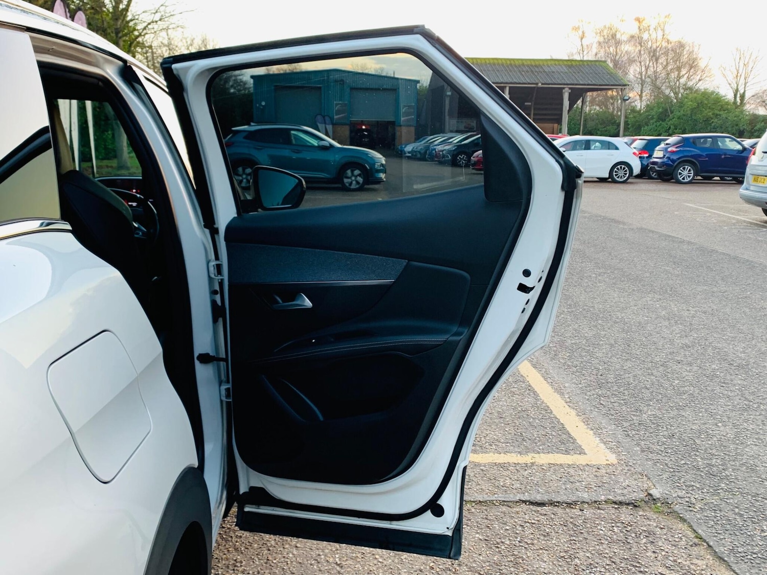 Used Peugeot 3008 for sale - 77824965: Photo 23