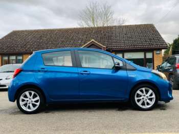 Used Toyota Yaris 2015 for sale - 73671081: Photo