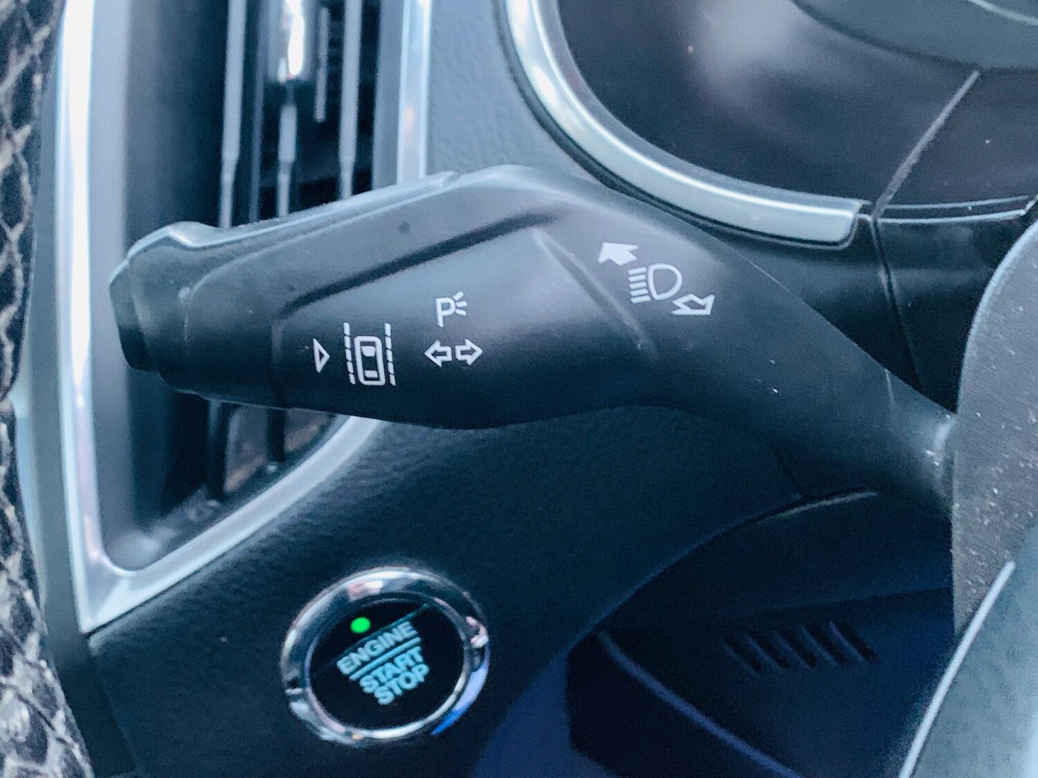 Used Ford S-Max 2017 for sale - 76994512: Photo 17