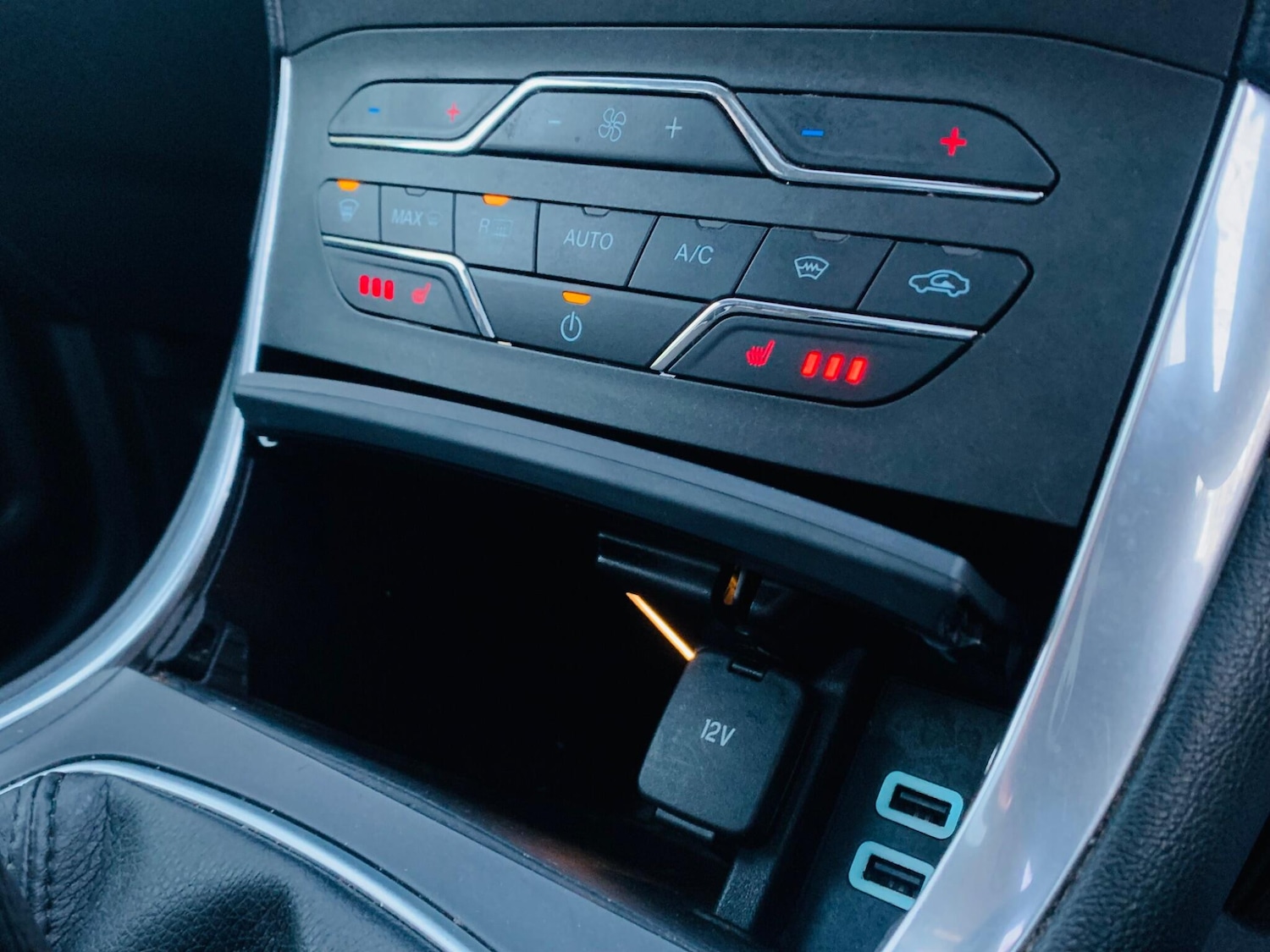 Used Ford S-Max 2017 for sale - 76994512: Photo 21