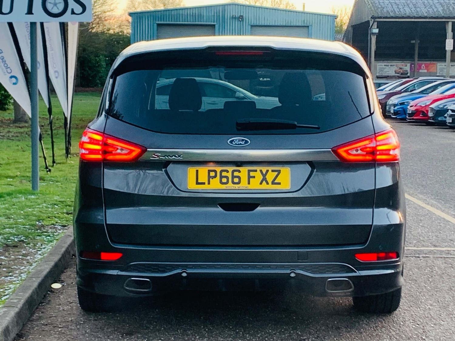 Used Ford S-Max 2017 for sale - 76994512: Photo 33