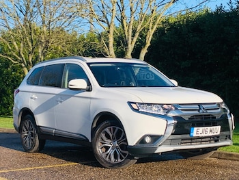 2016 (16) - 2.2 DI-D GX4 Auto 4WD Euro 6 5dr
