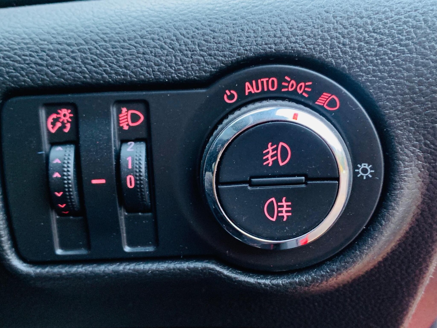 Used Vauxhall Astra GTC 2017 for sale - 76824055: Photo 25