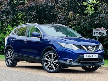 Used Nissan Qashqai 2017 for sale - 79848404: Photo