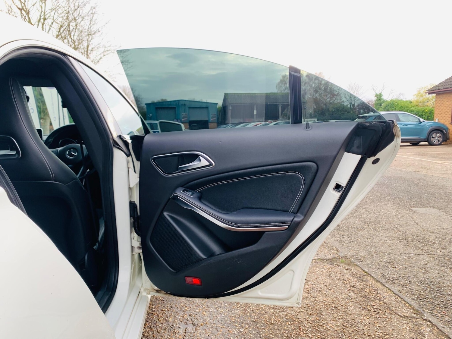 Used Mercedes-Benz CLA 2017 for sale - 76744824: Photo 35