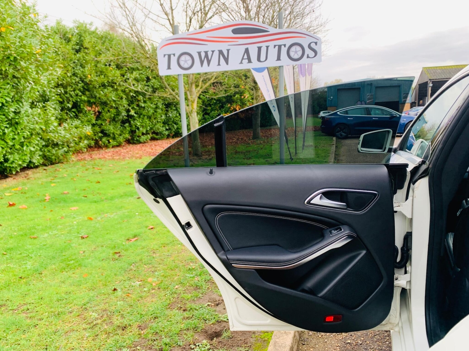 Used Mercedes-Benz CLA 2017 for sale - 76744824: Photo 44