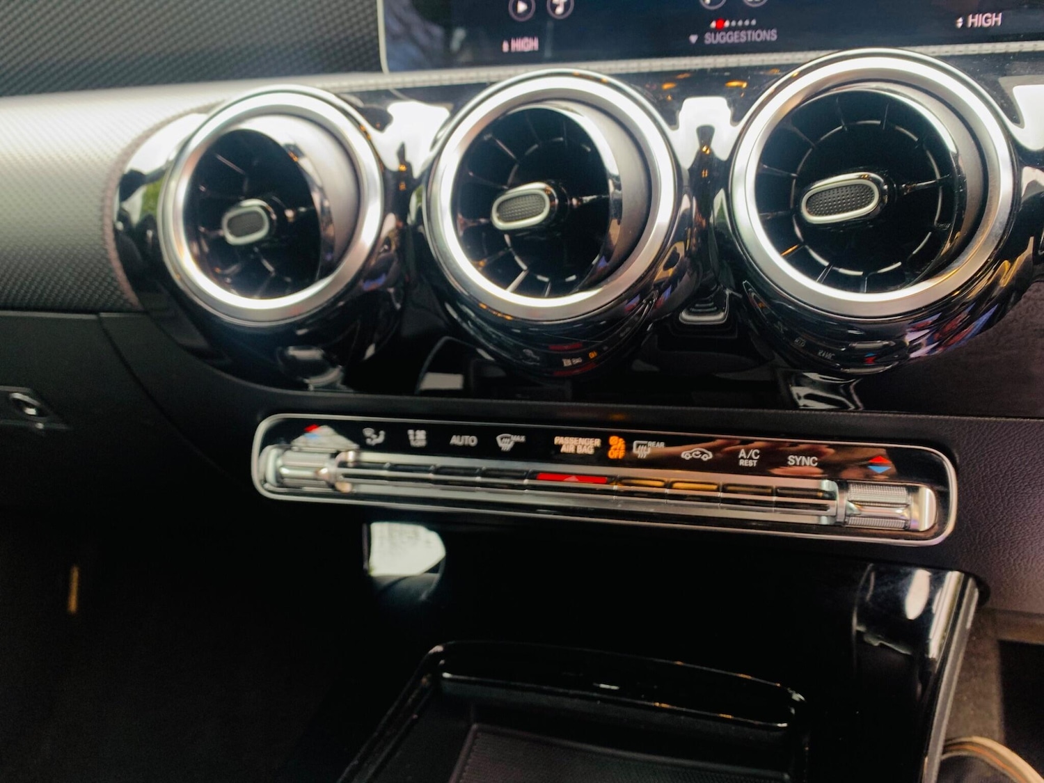 Used Mercedes-Benz A-Class 2018 for sale - 77439940: Photo 27