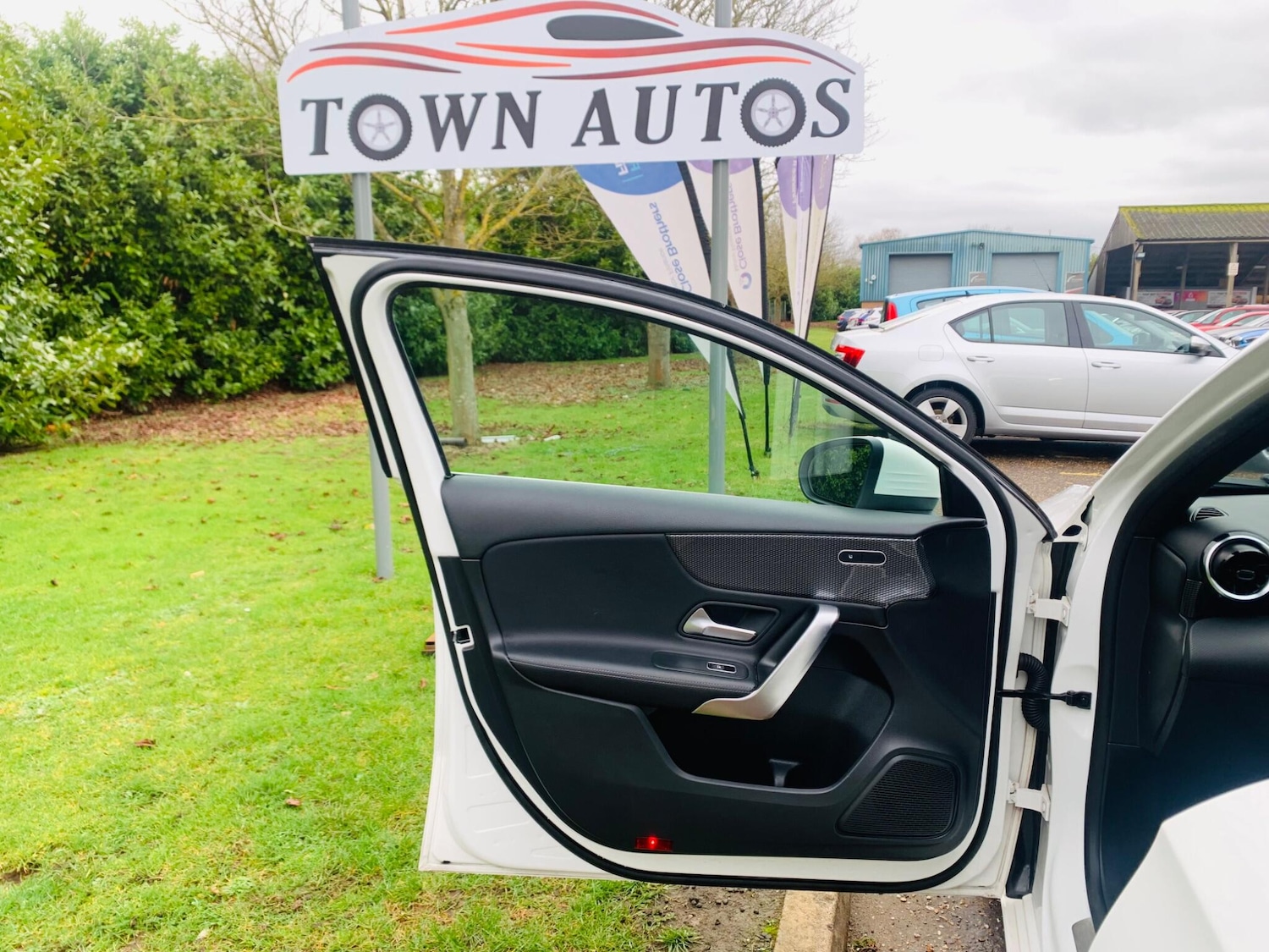 Used Mercedes-Benz A-Class 2018 for sale - 77439940: Photo 38