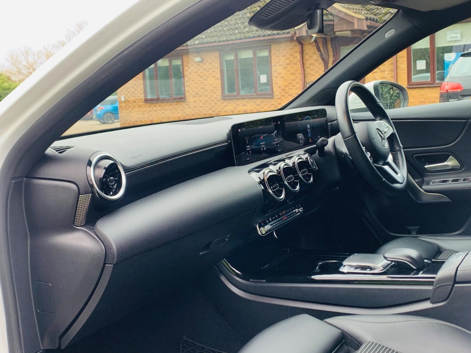 Used Mercedes-Benz A-Class 2018 for sale - 77439940: Photo 40