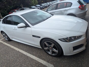 Used Jaguar XE 2019 for sale - 78363989: Photo