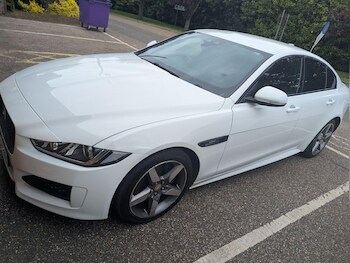 Used Jaguar XE 2019 for sale - 78363989: Photo