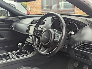 Used Jaguar XE 2019 for sale - 78363989: Photo