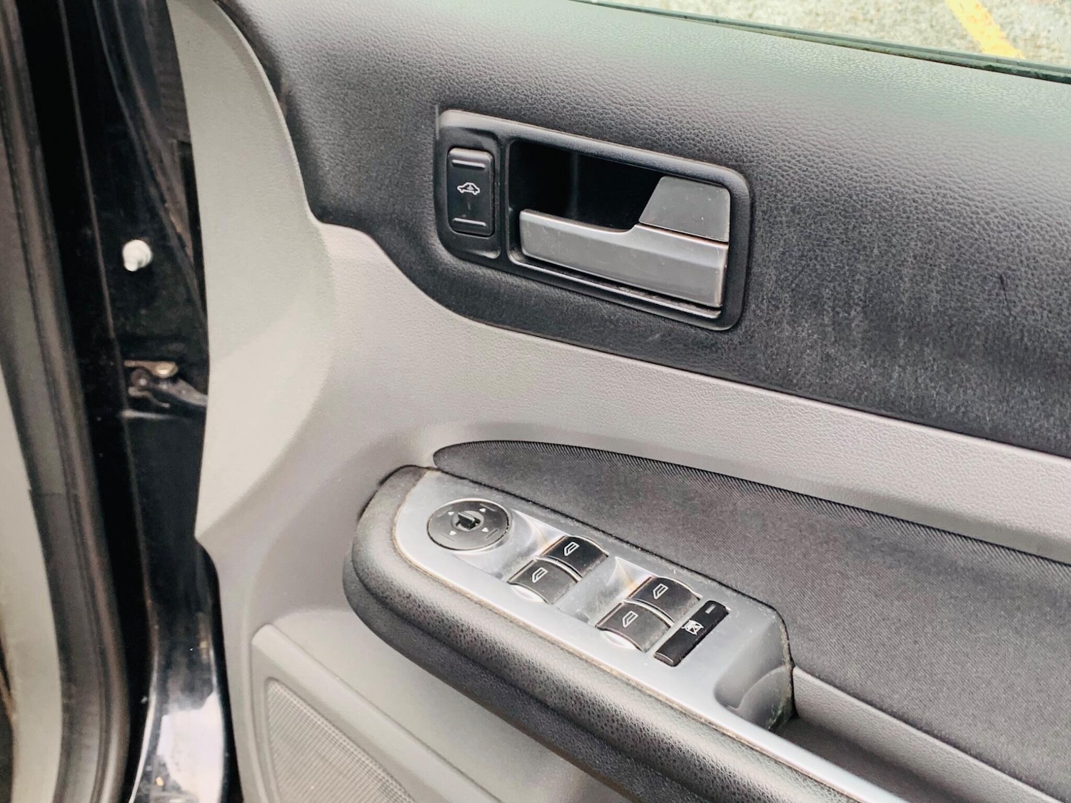 Used Ford Focus 2010 for sale - 76953399: Photo 11