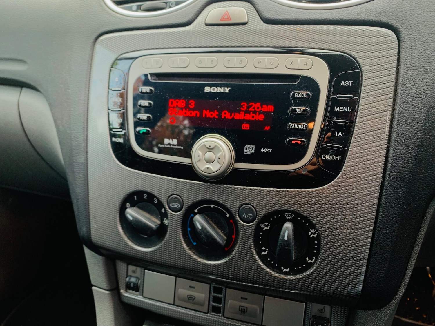 Used Ford Focus 2010 for sale - 76953399: Photo 13