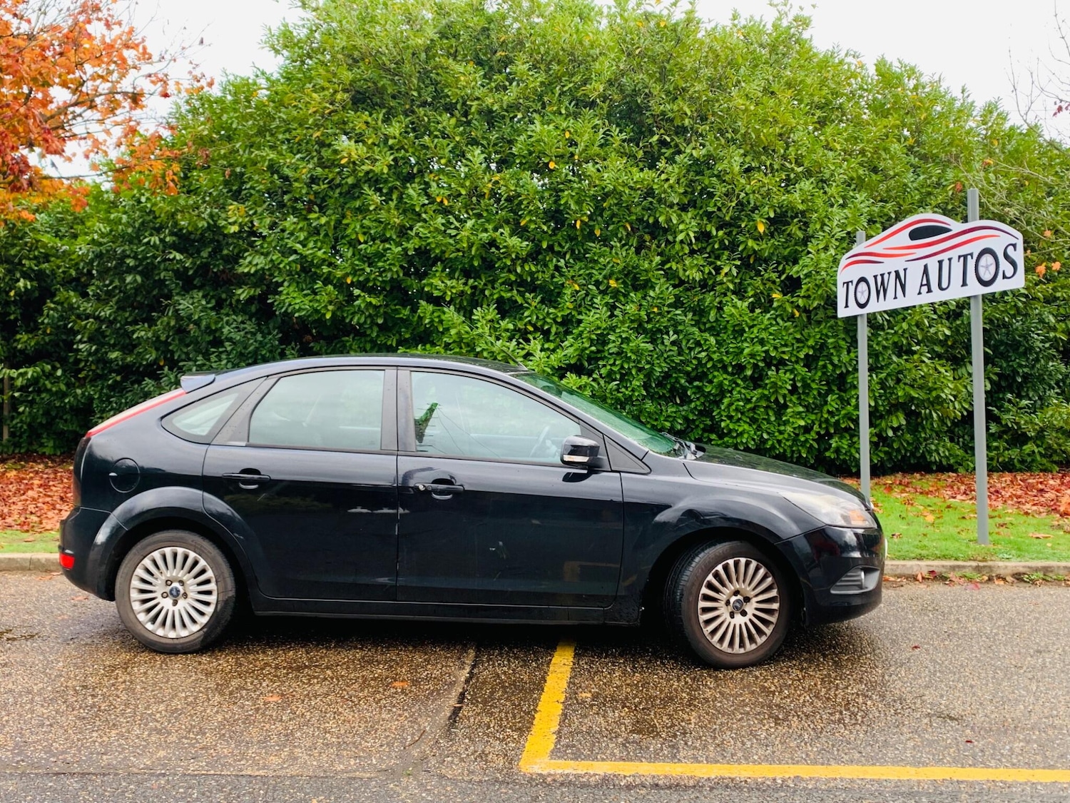 Used Ford Focus 2010 for sale - 76953399: Photo 5