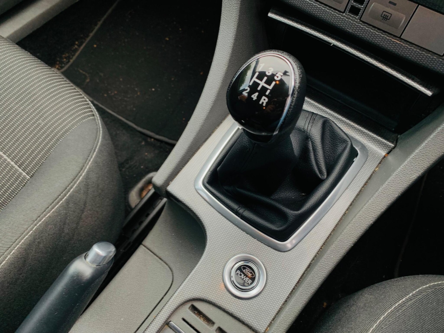 Used Ford Focus 2010 for sale - 76953399: Photo 8