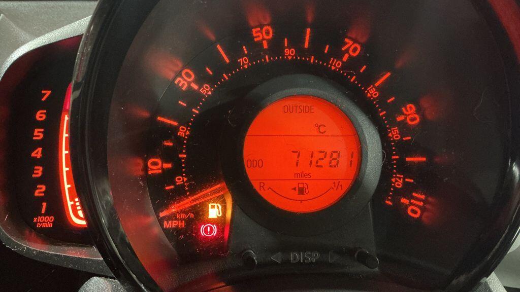 Used Toyota AYGO 2017 for sale - 77292004: Photo 10