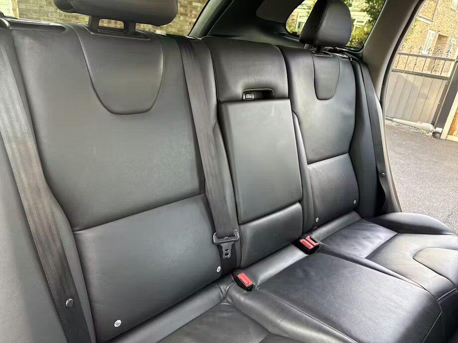 Used Volvo XC60 2015 for sale - 77387726: Photo 8