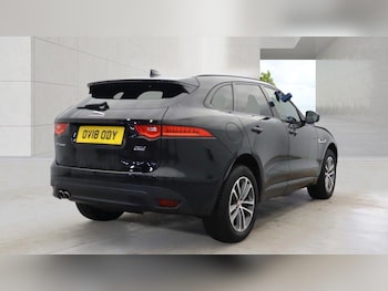 Used Jaguar F-Pace 2018 for sale - 78752487: Photo