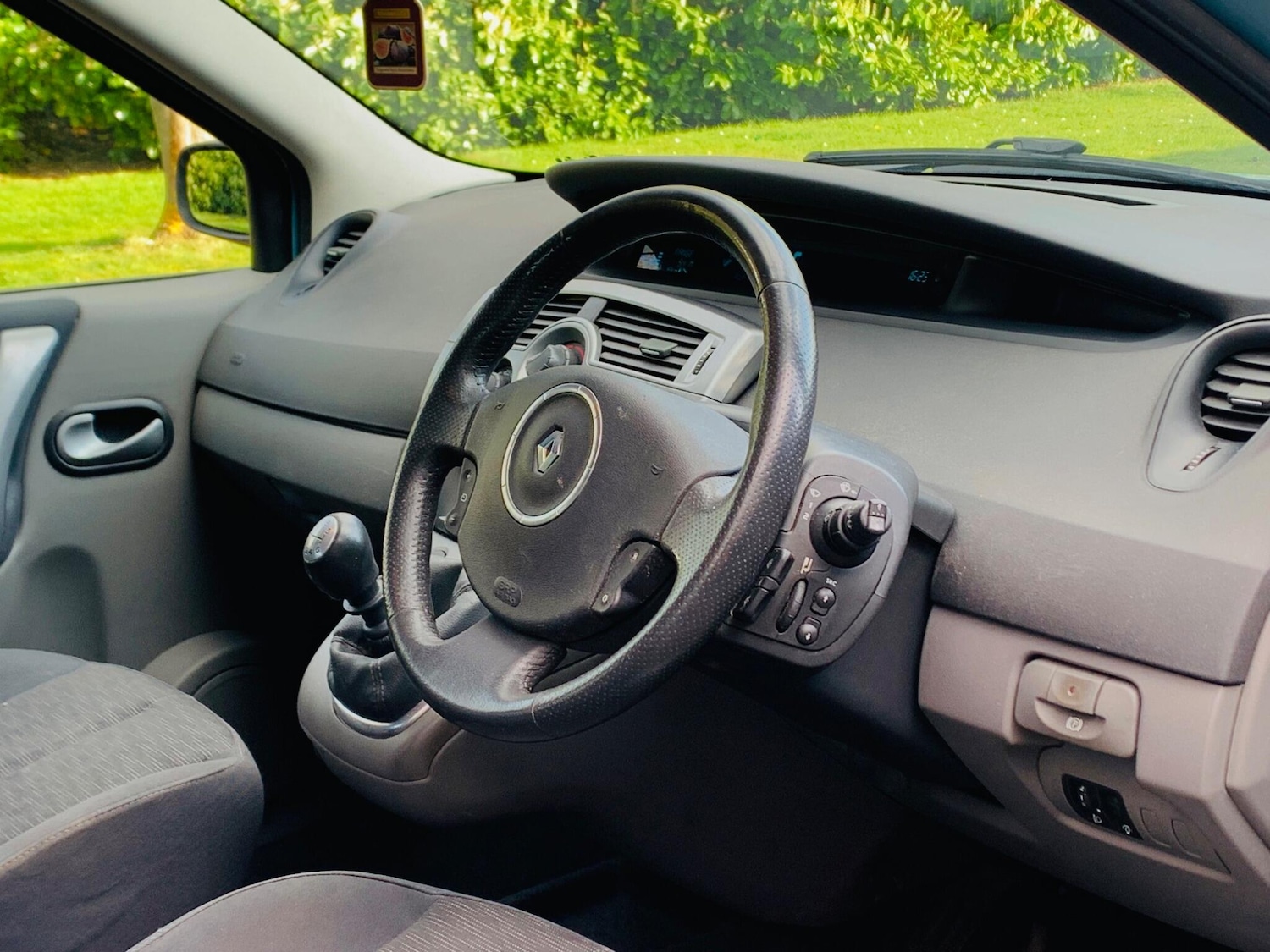 Used Renault Scenic for sale - 78086562: Photo 10