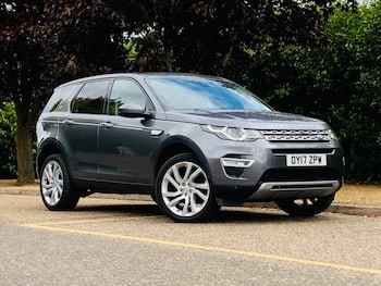 Used Land Rover Discovery Sport 2017 for sale - 79848421: Photo