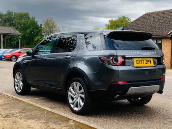 Used Land Rover Discovery Sport 2017 for sale - 79848421: Photo
