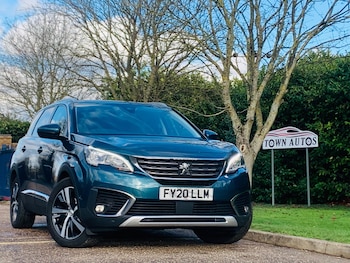Used Peugeot 5008 2018 for sale - 77131751: Photo