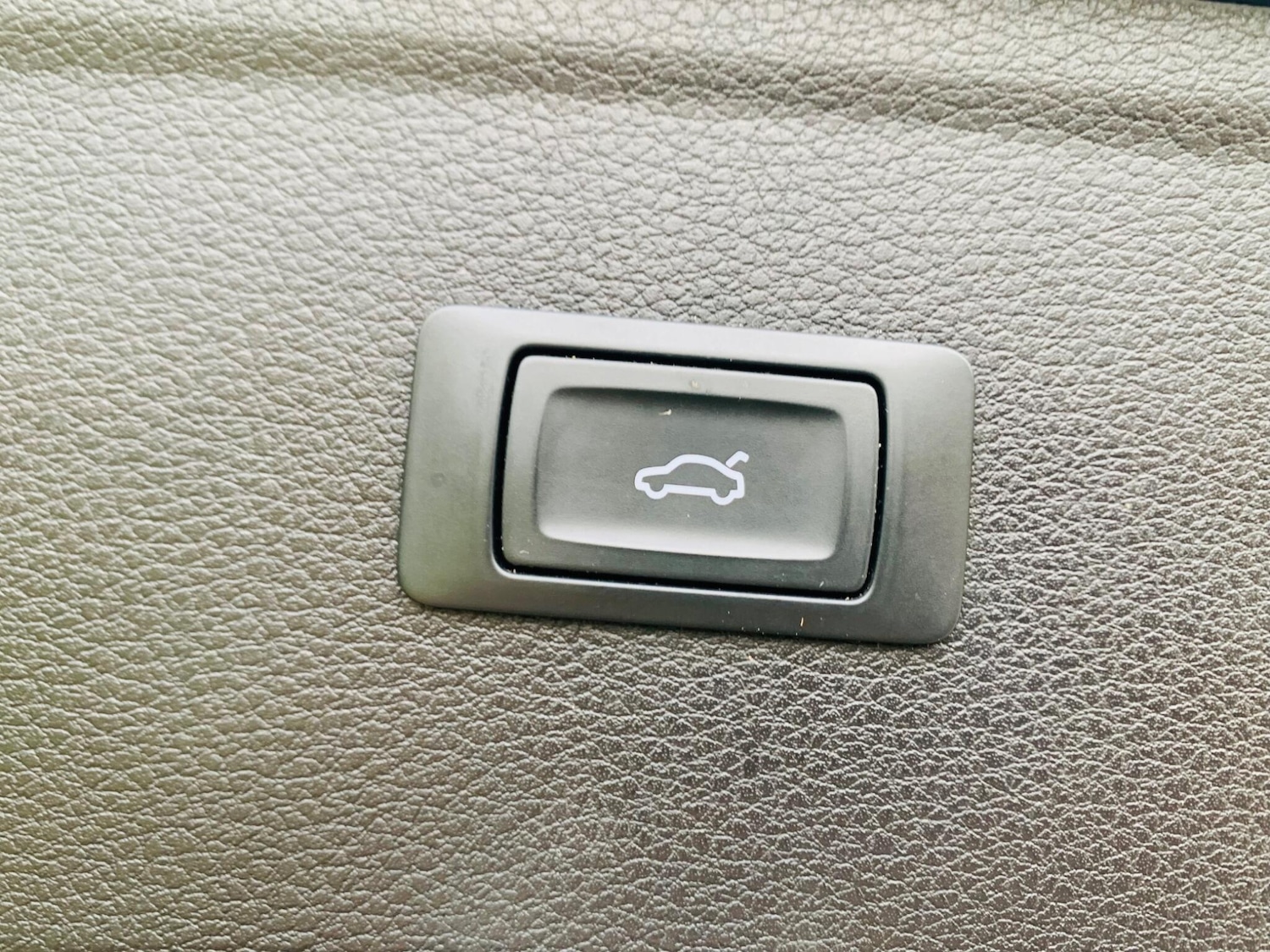 Used Audi Q5 2018 for sale - 77523759: Photo 44