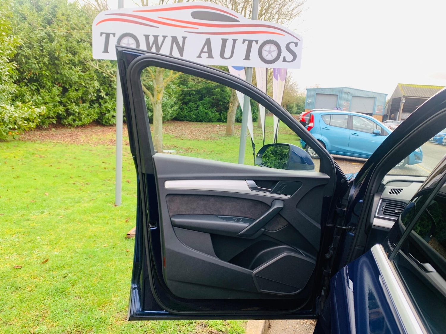 Used Audi Q5 2018 for sale - 77523759: Photo 51