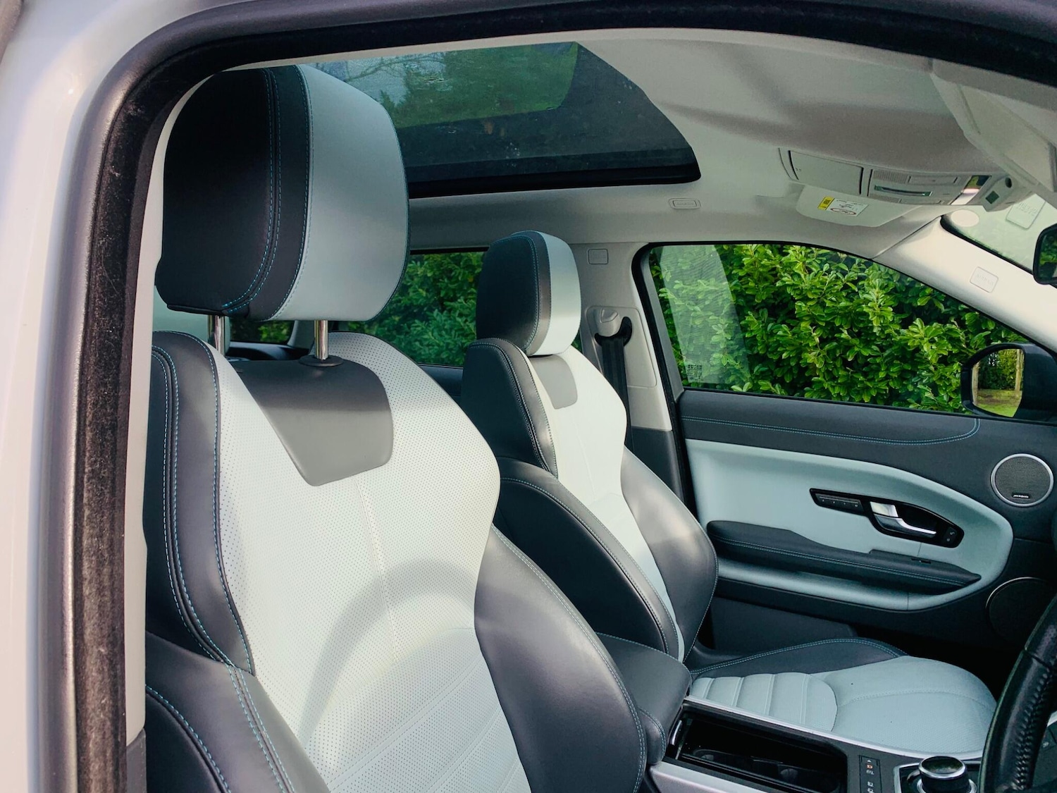 Used Land Rover Range Rover Evoque 2016 for sale - 76743535: Photo 12