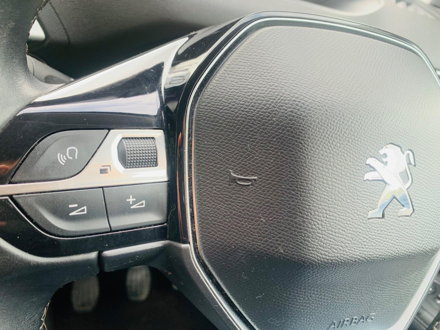 Used Peugeot 5008 2019 for sale - 77073952: Photo 17