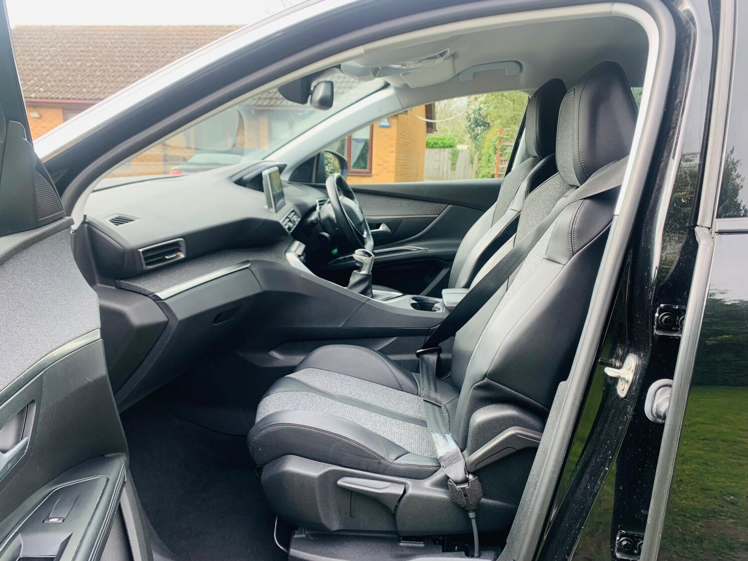 Used Peugeot 5008 2019 for sale - 77073952: Photo 35