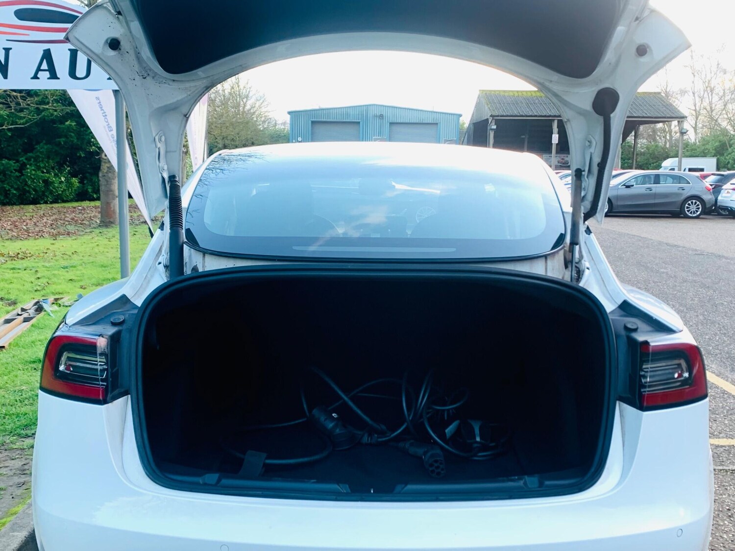 Used Tesla Model 3 2021 for sale - 77559323: Photo 25