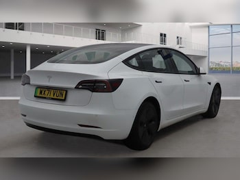 Used Tesla Model 3 2021 for sale - 77559323: Photo