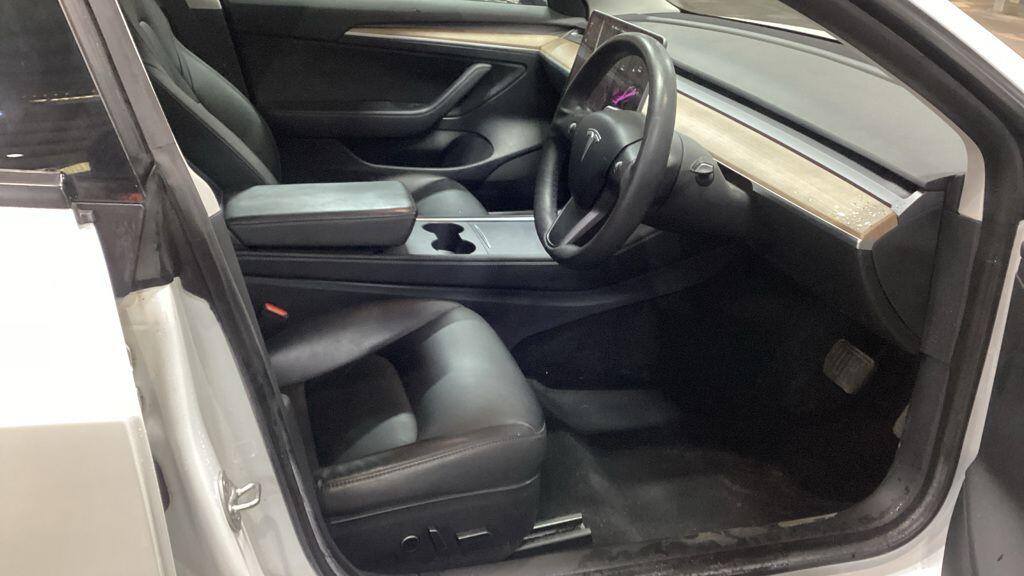 Used Tesla Model 3 2021 for sale - 77559323: Photo 9