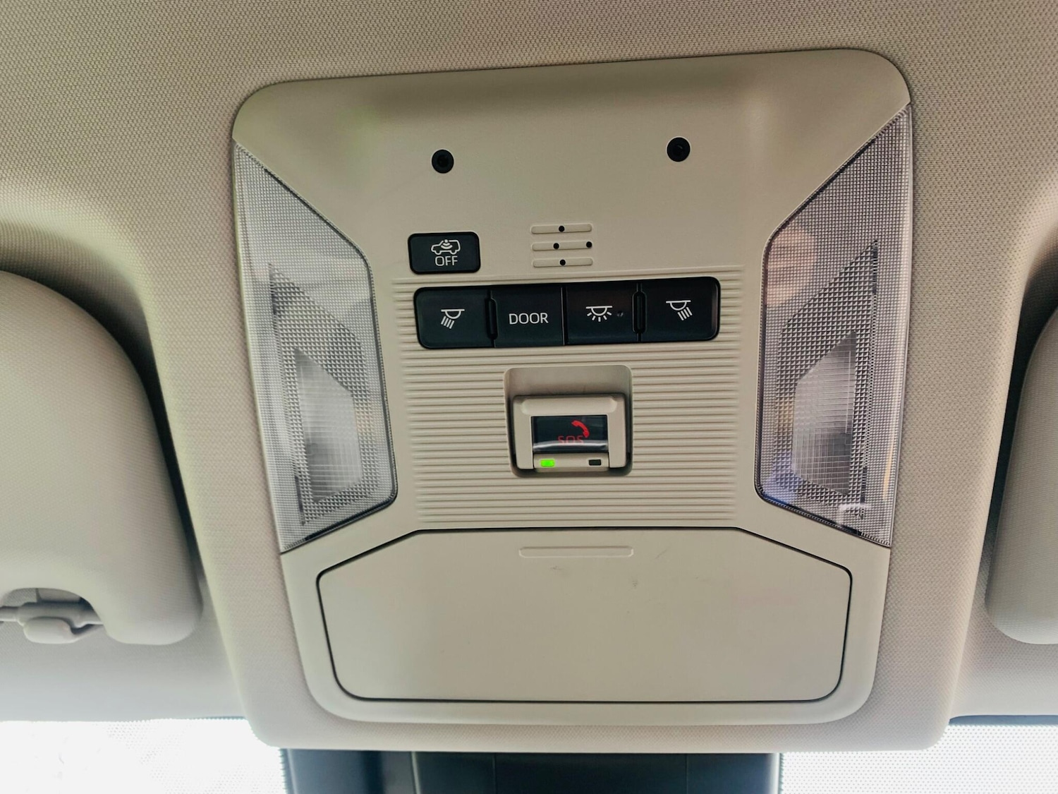 Used Toyota RAV4 2020 for sale - 77156048: Photo 31