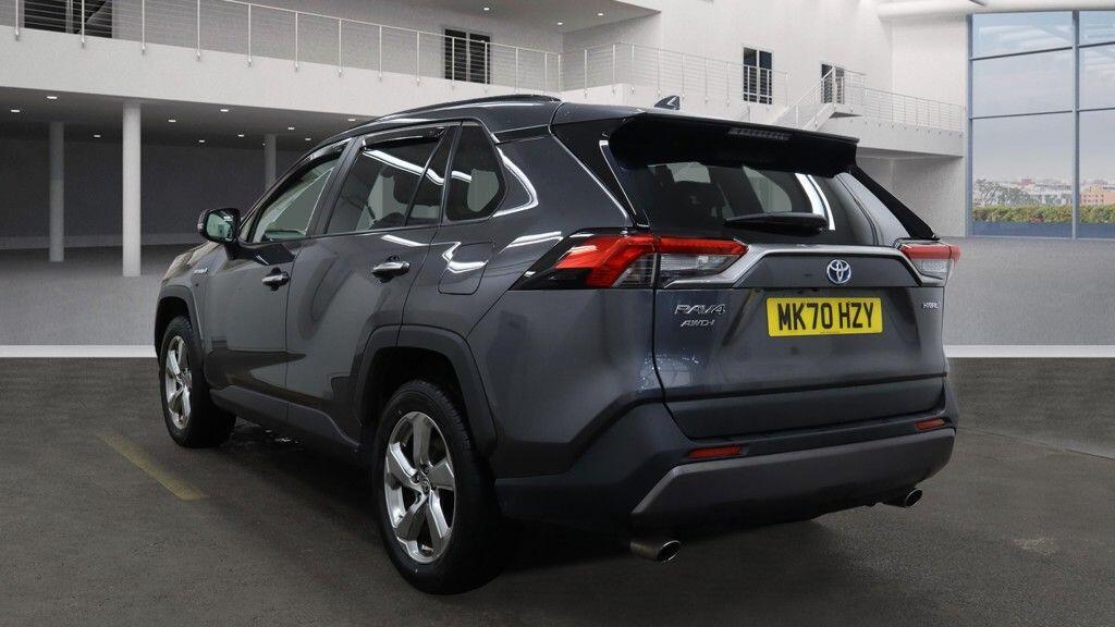 Used Toyota RAV4 2020 for sale - 77156048: Photo 9