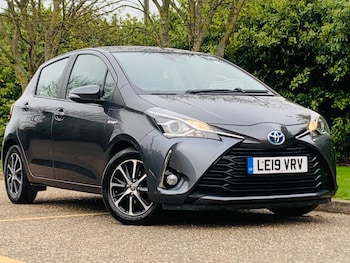 Used Toyota Yaris 2019 for sale - 78363960: Photo