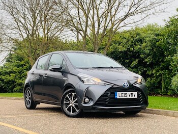 Used Toyota Yaris 2019 for sale - 78363960: Photo
