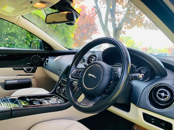 Used Jaguar XJ 2014 for sale - 75781303: Photo 19