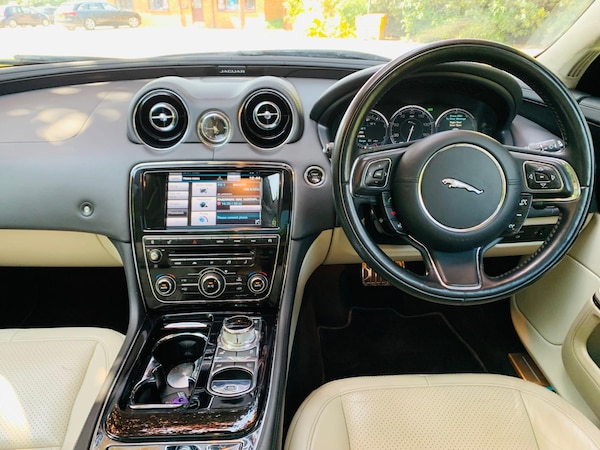 Used Jaguar XJ 2014 for sale - 75781303: Photo 20
