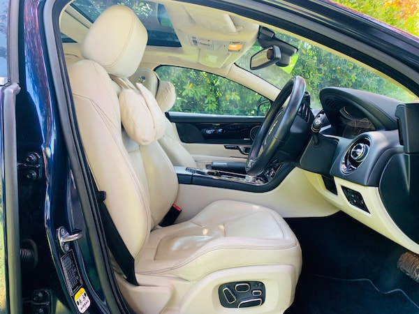 Used Jaguar XJ 2014 for sale - 75781303: Photo 25